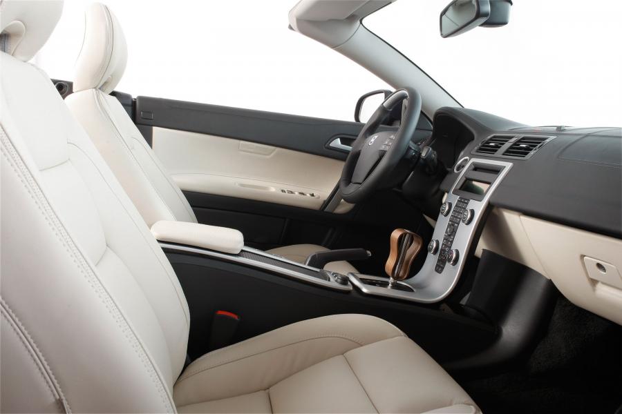  Volvo C70 by Heico Sportiv 2010 года  (фото 3 из 3)